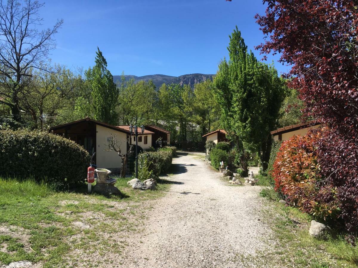 Le Verger Des Ascarines Corneilla-de-Conflent Exteriér fotografie